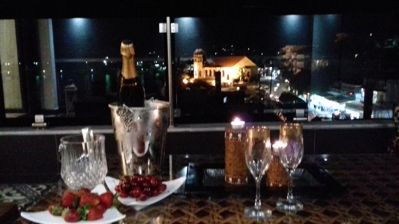 Pela Veranda Exquisite Suites Неос Мармарас Екстериор снимка