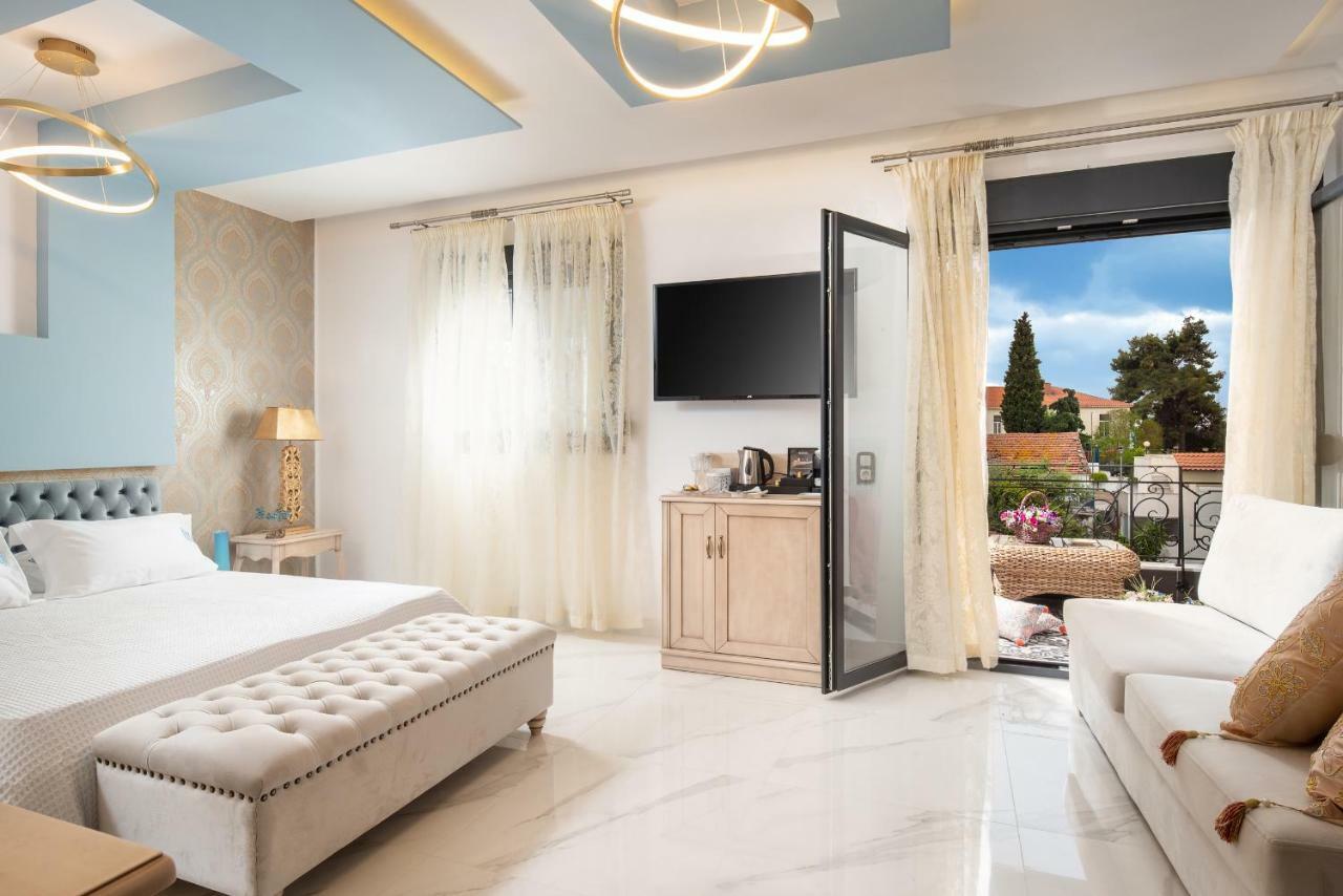 Pela Veranda Exquisite Suites Неос Мармарас Екстериор снимка