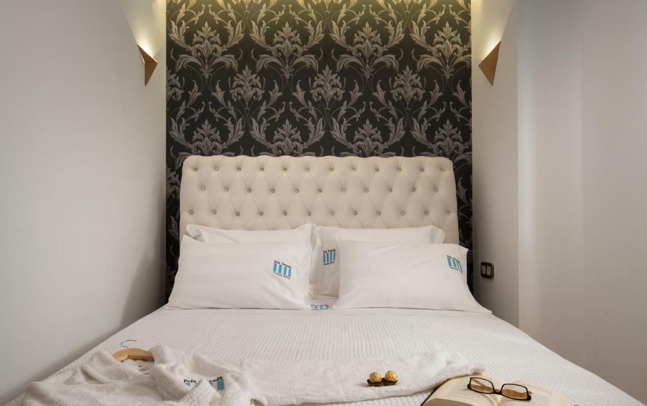 Pela Veranda Exquisite Suites Неос Мармарас Екстериор снимка