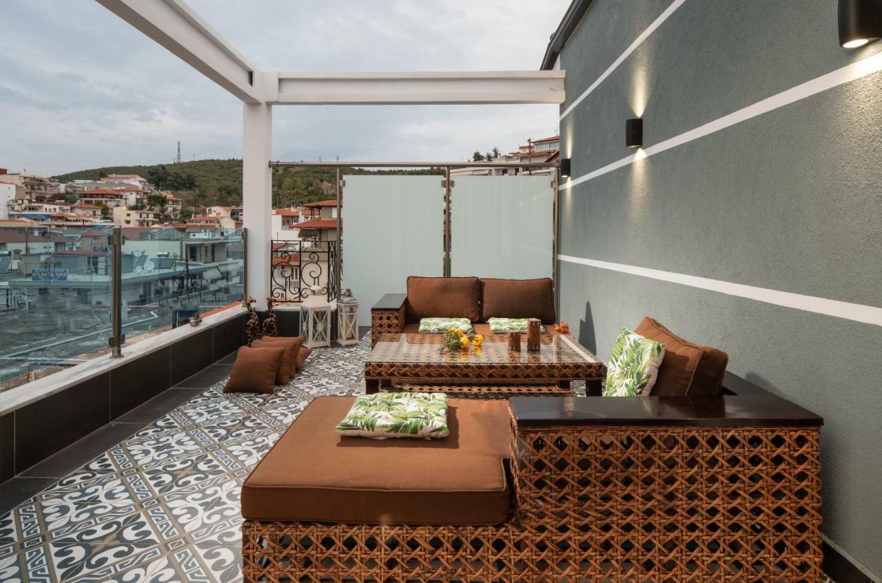 Pela Veranda Exquisite Suites Неос Мармарас Екстериор снимка