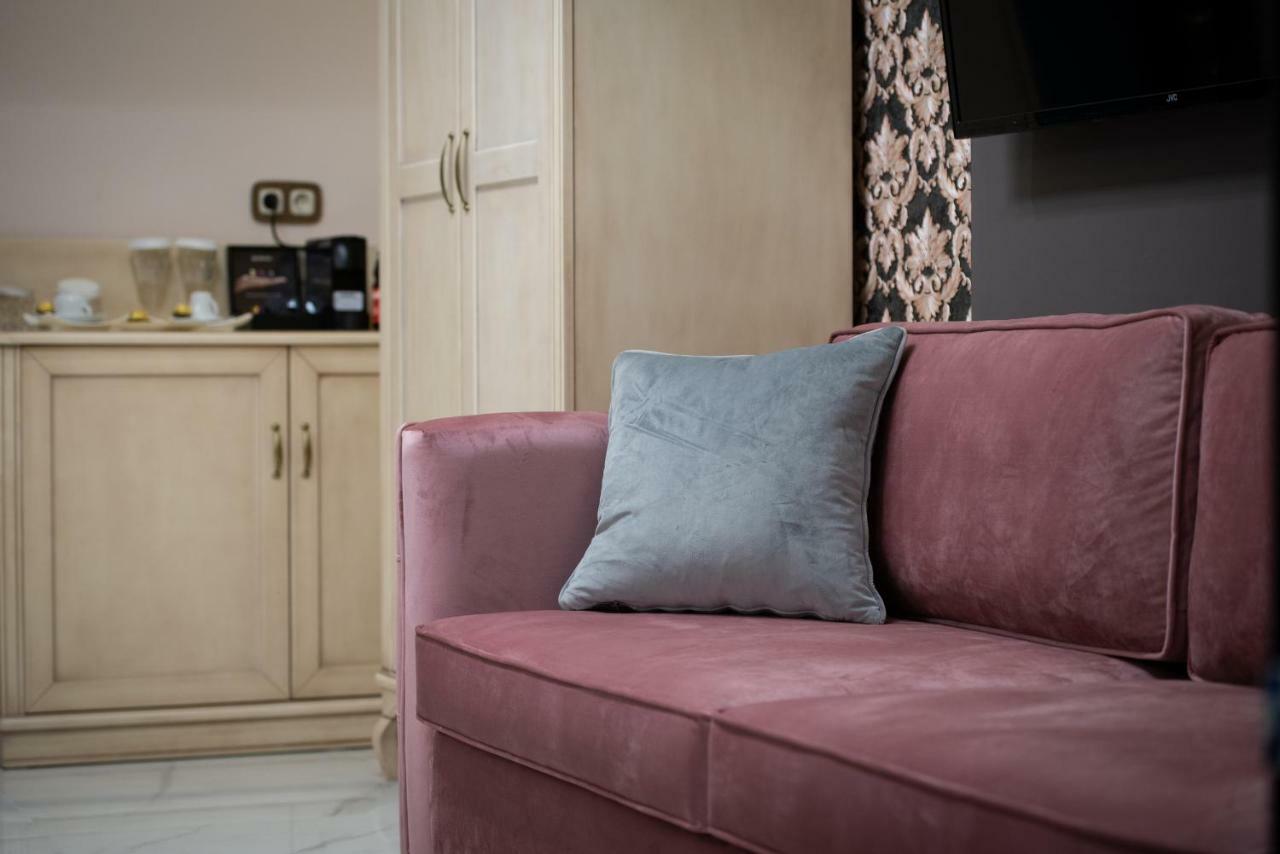 Pela Veranda Exquisite Suites Неос Мармарас Екстериор снимка